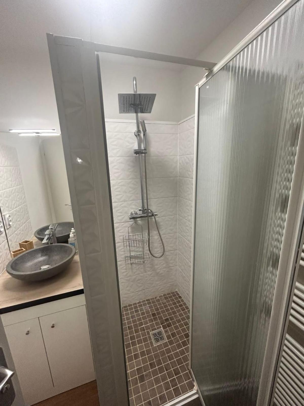 Asmar Apartment
