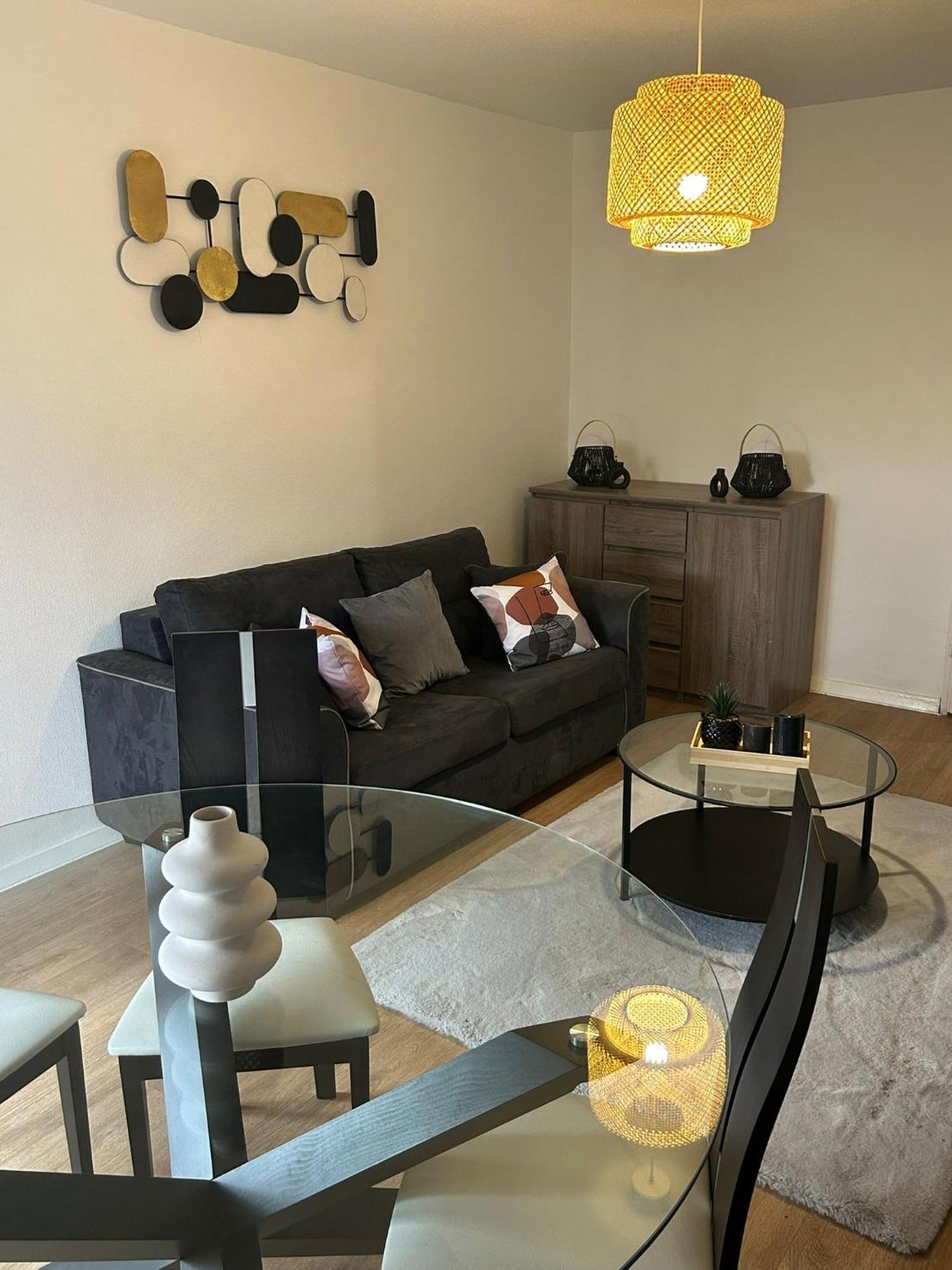 Asmar Apartment *